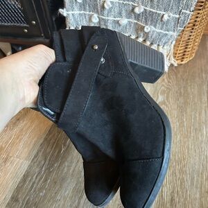 NO PARKING "Eleni" Women's 8.4 Strap Zip Black Faux Suede Ankle 3" Heel Boots DW